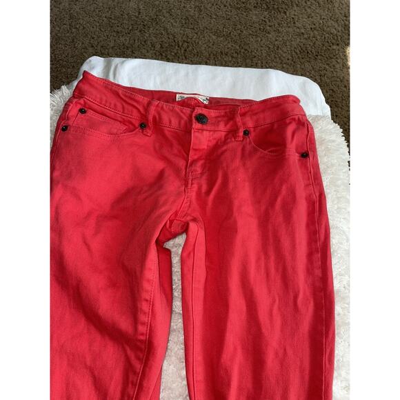 Scarlet Boulevard sz. 25 red/ coral jeans. Great pair, comfortable - Picture 2 of 9
